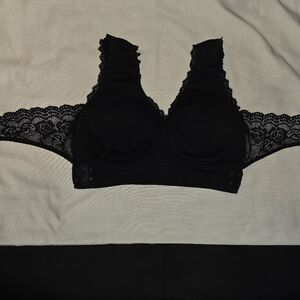 Elegant Black Lace Women's Bra